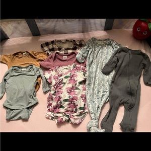 Kate Quinn Set of Onesies (Baby Girl) NB & 0-3 month